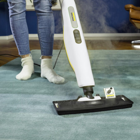 SC_3_Upright_EasyFix_living_room_carpet_white_app_02